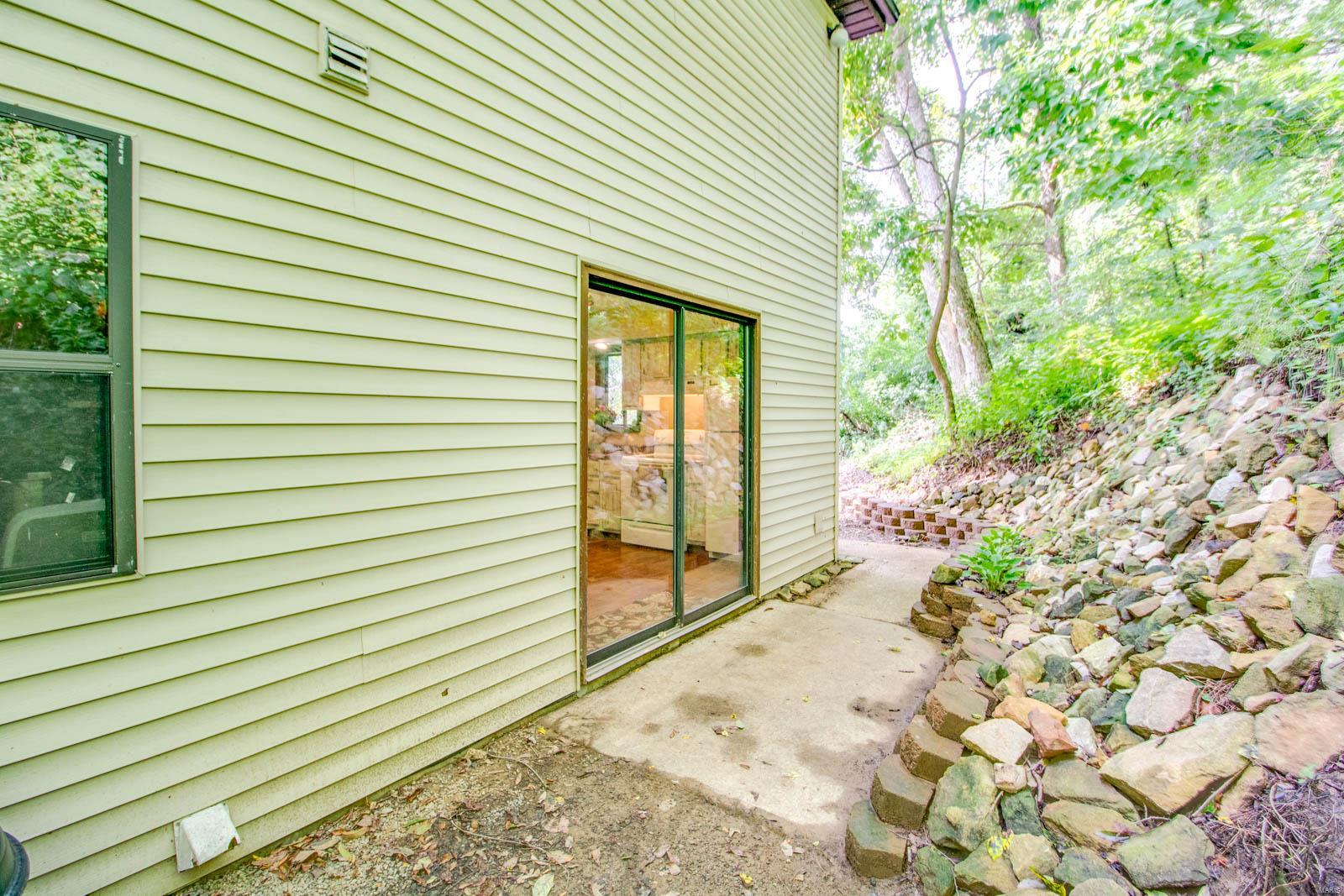 27070 Beltrees Road Godfrey, IL 62035 - Photo 13 of 43
