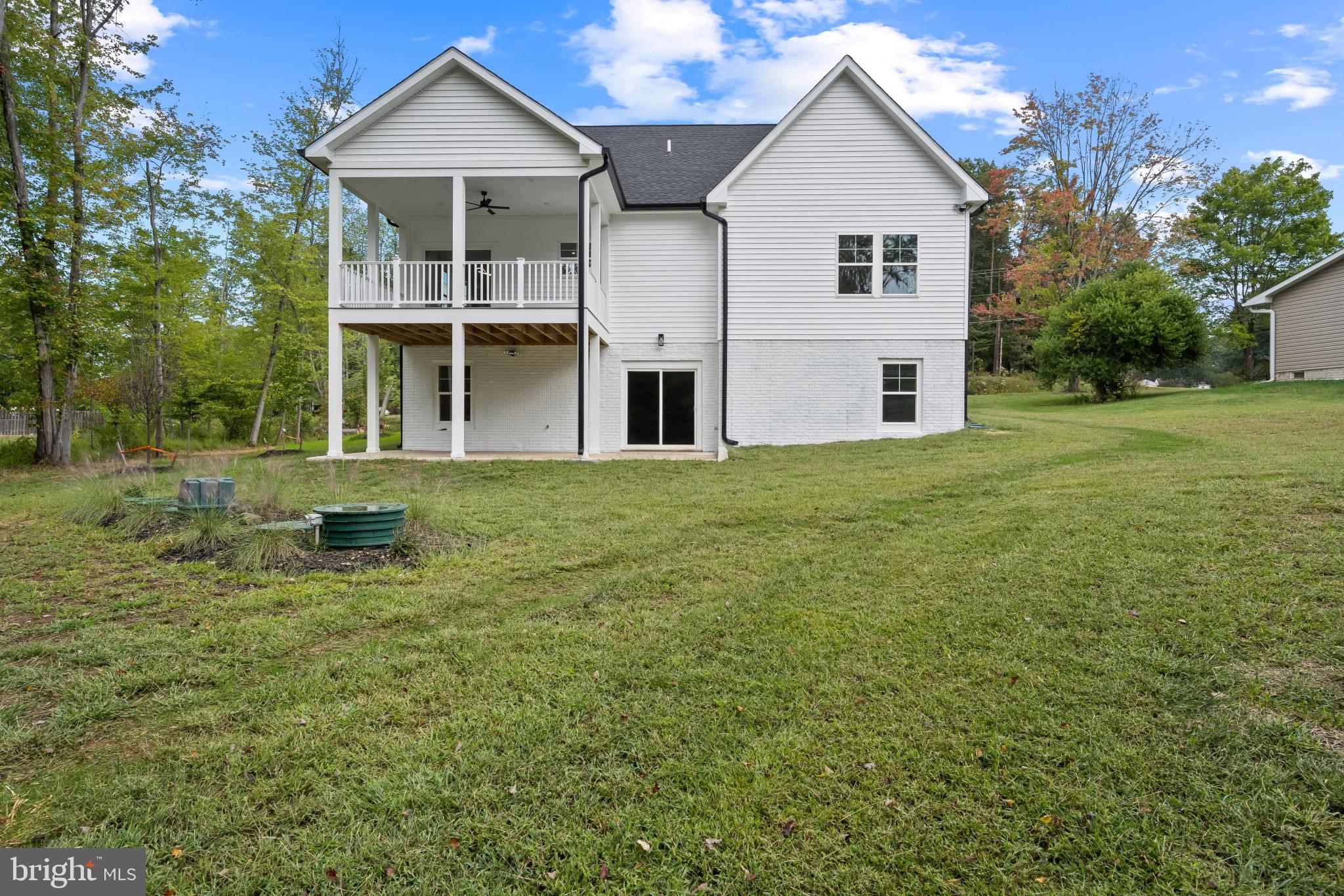 11516 Smithfield Road Manassas, VA 20112 - Photo 38 of 38 a front view of a house with yard