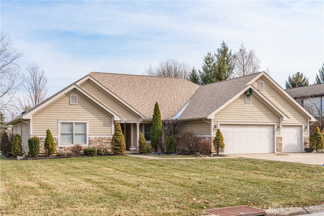 32 Beacon Hill Road Beavercreek, OH 45440 - Photo 2 of 50