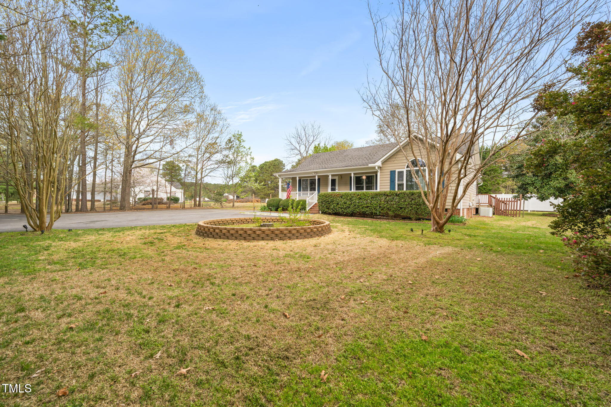 2782 North Shiloh Road Garner, NC 27529 - Photo 37 of 40 37-web-or-mls-DSC00496
