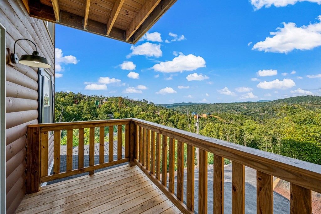 908 Crooked Ridge Road Gatlinburg, TN 37738 - Photo 33 of 60 Gallery Image 33