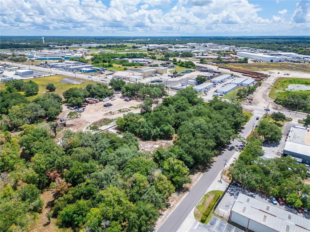 Turkey Creek Road Plant City, FL 33566 - Photo 8 of 35 an aerial view of residential houses with outdoor space and swimming pool
