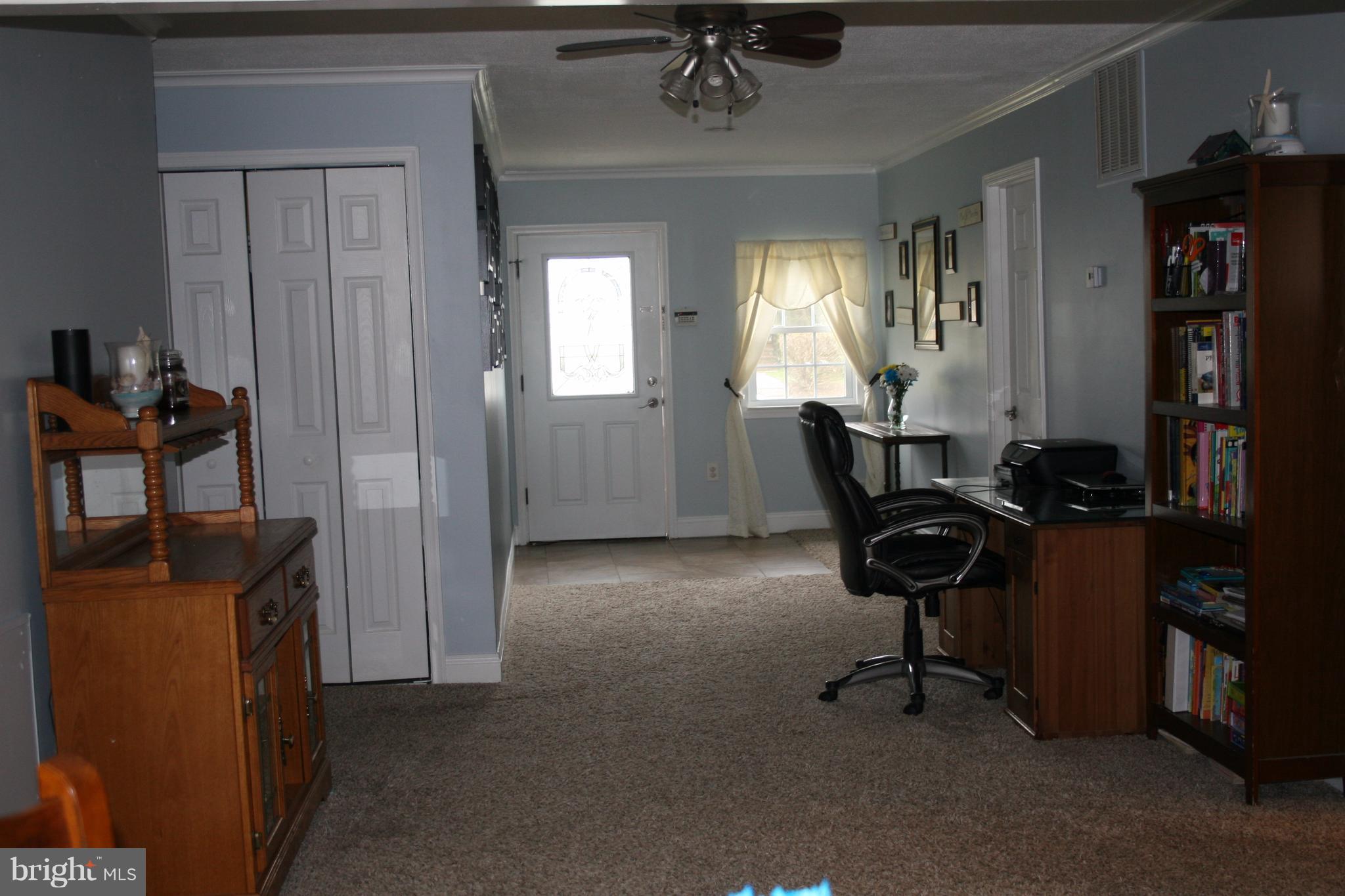 2404 Burridge Road Baltimore, MD 21234 - Photo 3 of 24 Interior (General)