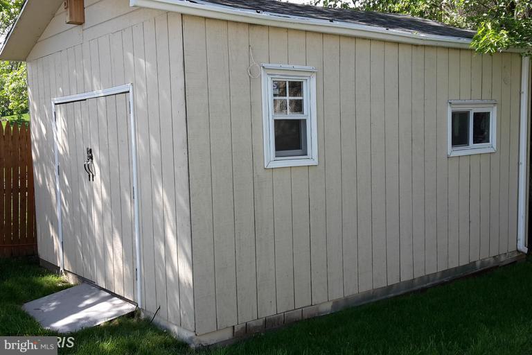 2404 Burridge Road Baltimore, MD 21234 - Photo 24 of 24 Exterior (Rear)