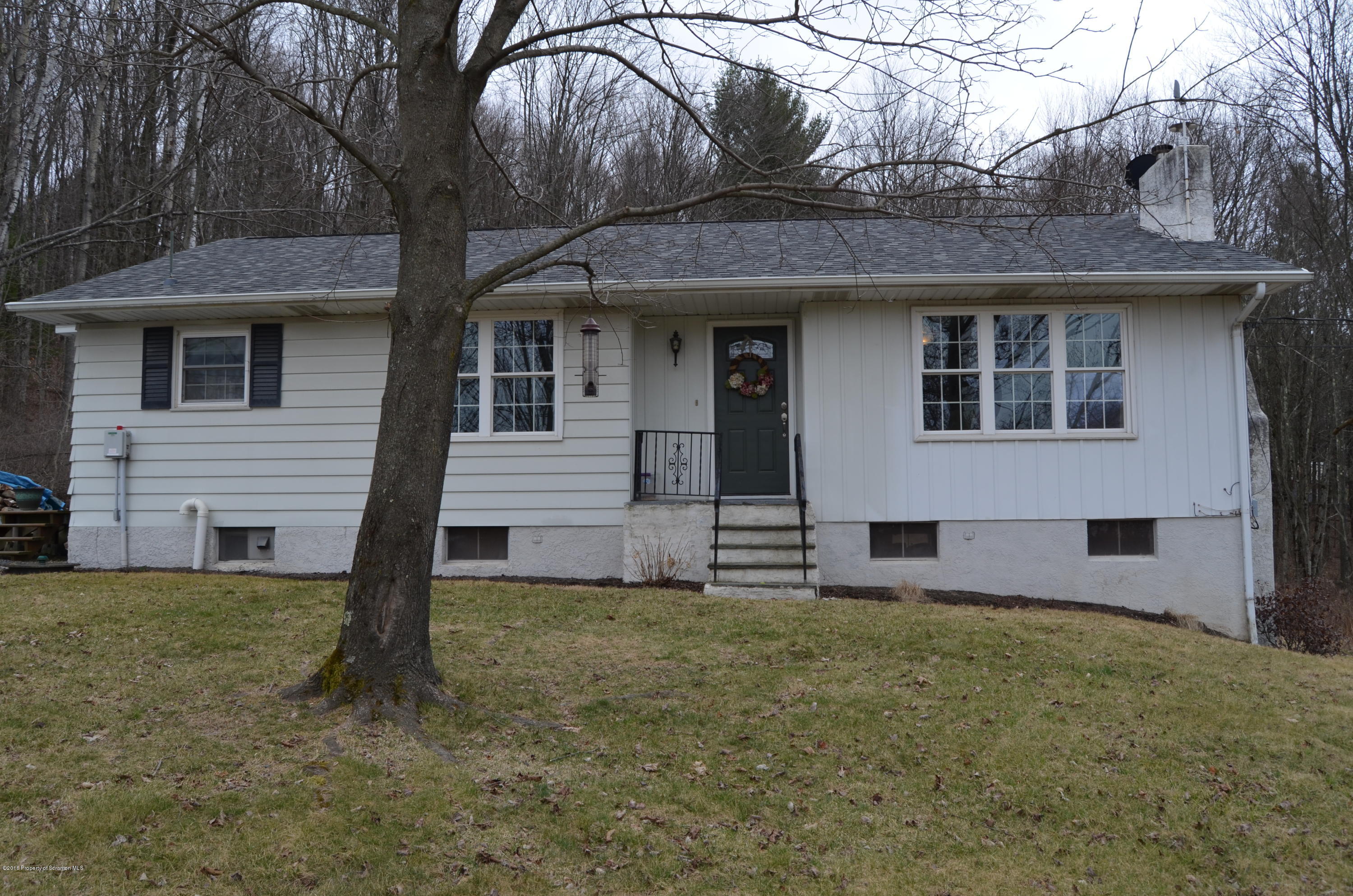 368 Pedrick Road Nicholson, PA 18446 - Photo 2 of 19 Gallery Image 2