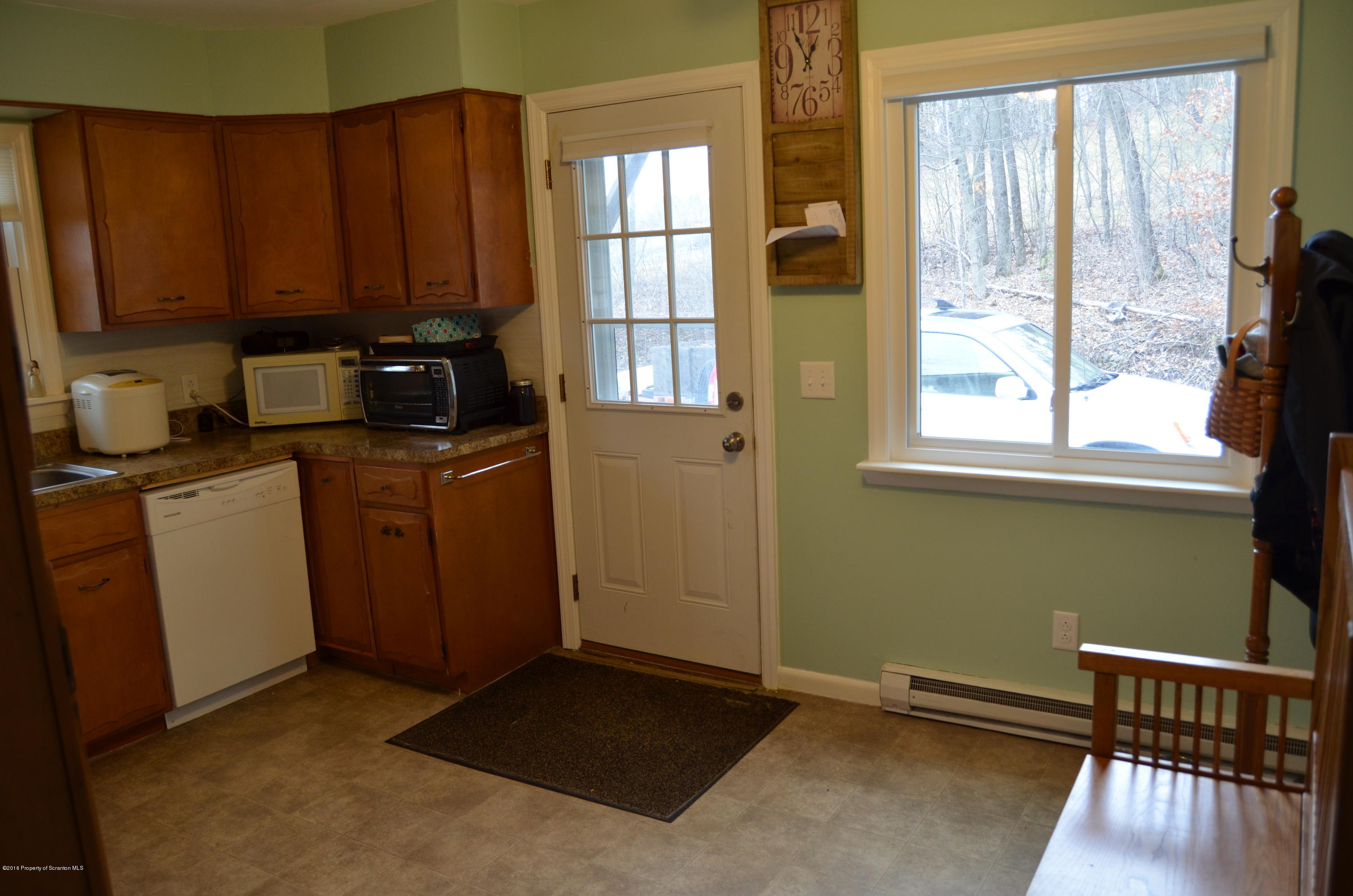 368 Pedrick Road Nicholson, PA 18446 - Photo 10 of 19 Gallery Image 10