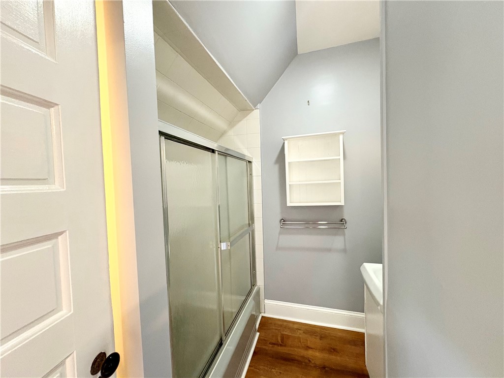 438 Wolcott Avenue, Unit 2 Middletown, RI 02842 - Photo 15 of 23