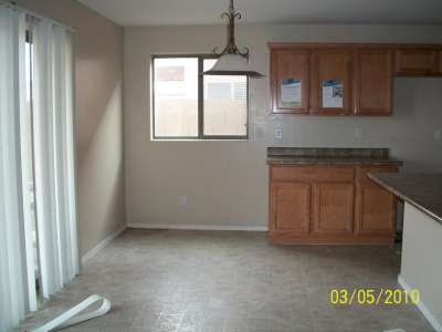 4356 West Maldonado Road Laveen, AZ 85339 - Photo 7 of 11 dining-400