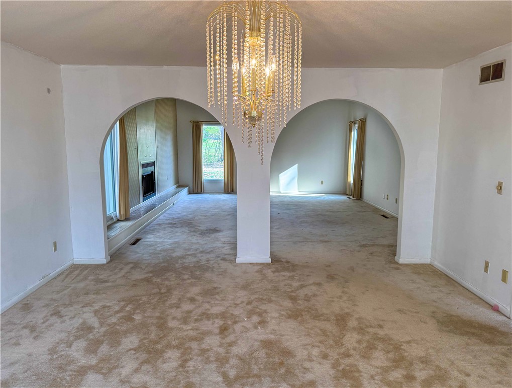 1139 Lakeridge Road Danville, IL 61832 - Photo 5 of 38 Gallery Image 5