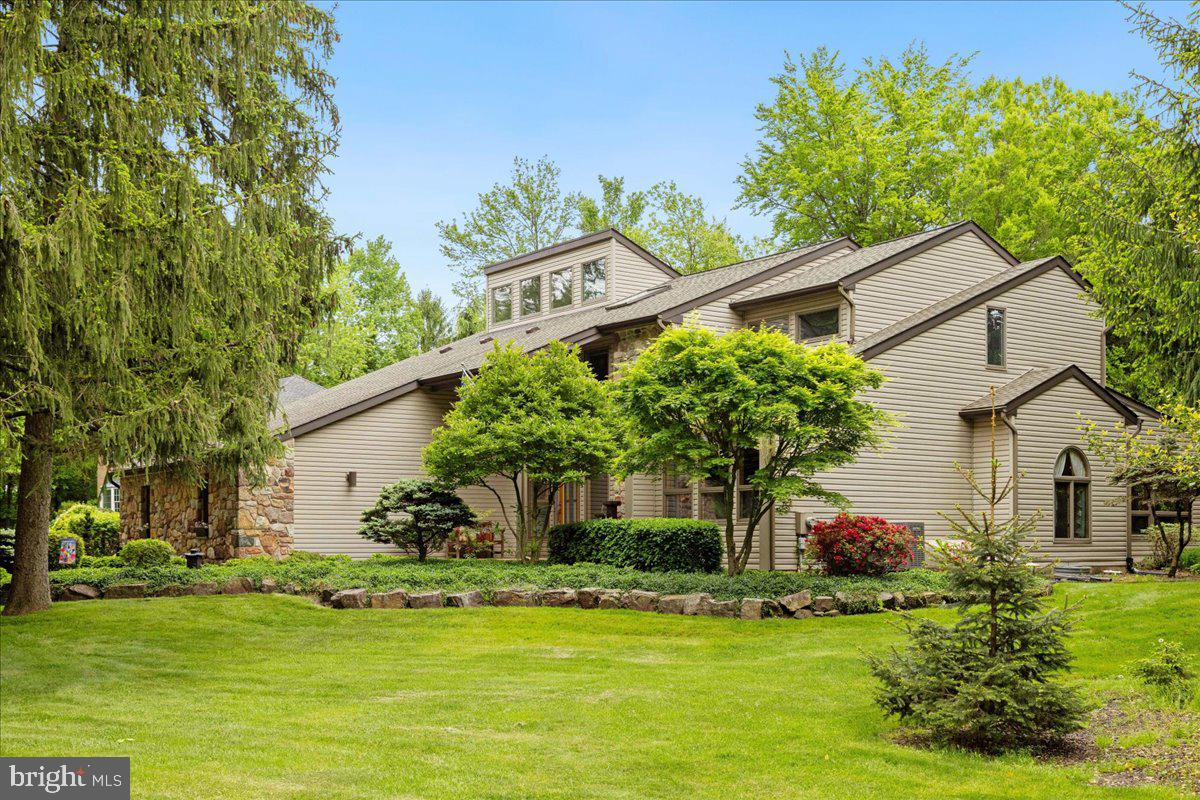 29 Deer Path Road Doylestown, PA 18901 - Photo 1 of 48 Gallery Image 1