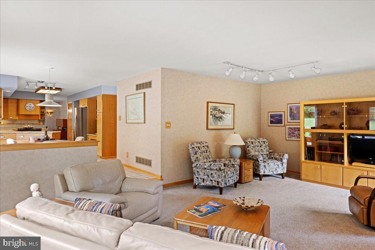29 Deer Path Road Doylestown, PA 18901 - Photo 27 of 48 Gallery Image 27