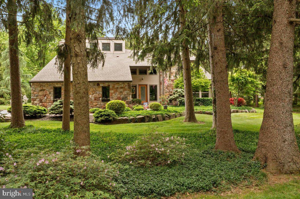 29 Deer Path Road Doylestown, PA 18901 - Photo 3 of 48 Gallery Image 3