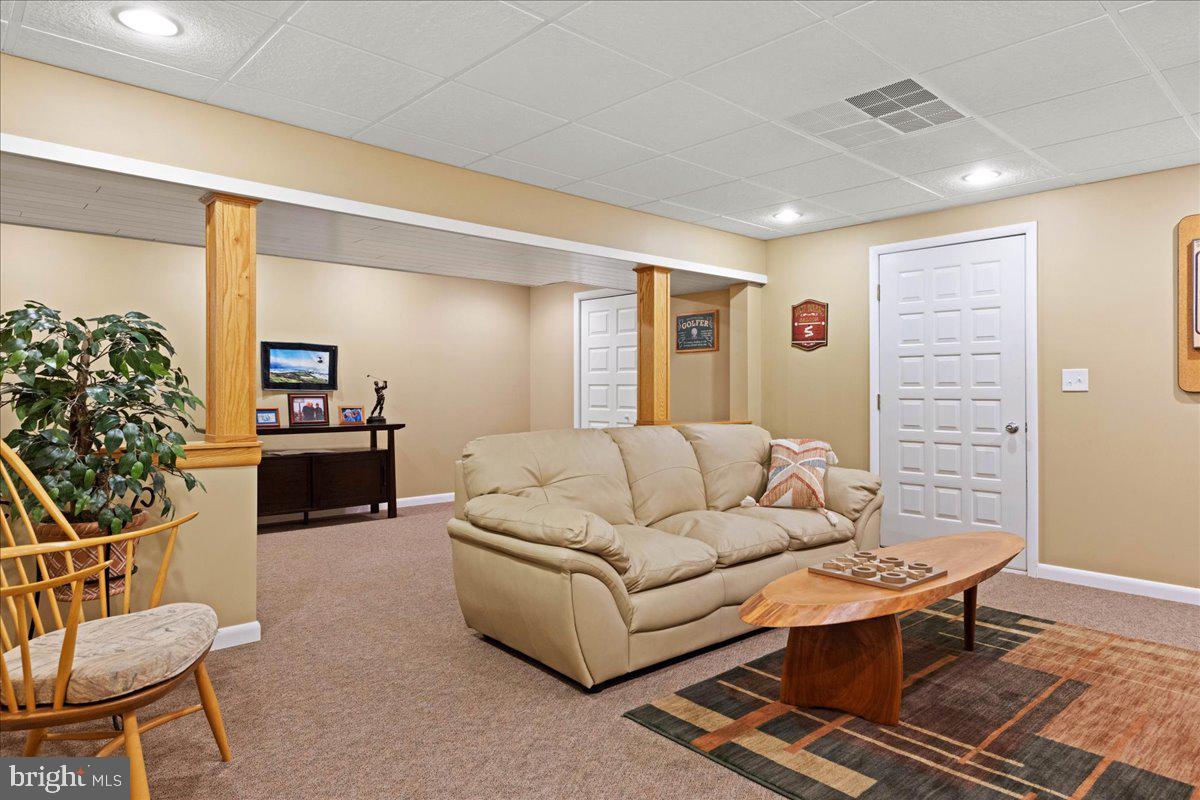 29 Deer Path Road Doylestown, PA 18901 - Photo 38 of 48 Gallery Image 38