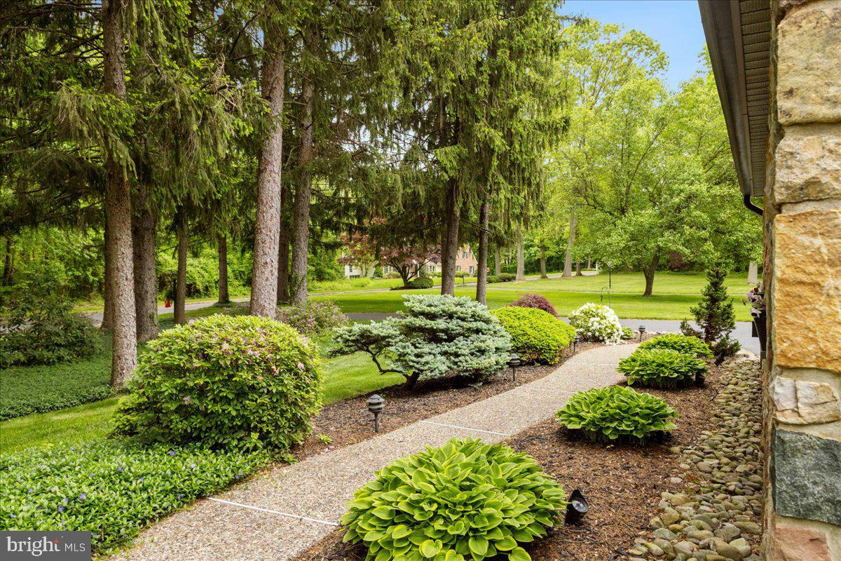 29 Deer Path Road Doylestown, PA 18901 - Photo 5 of 48 Gallery Image 5