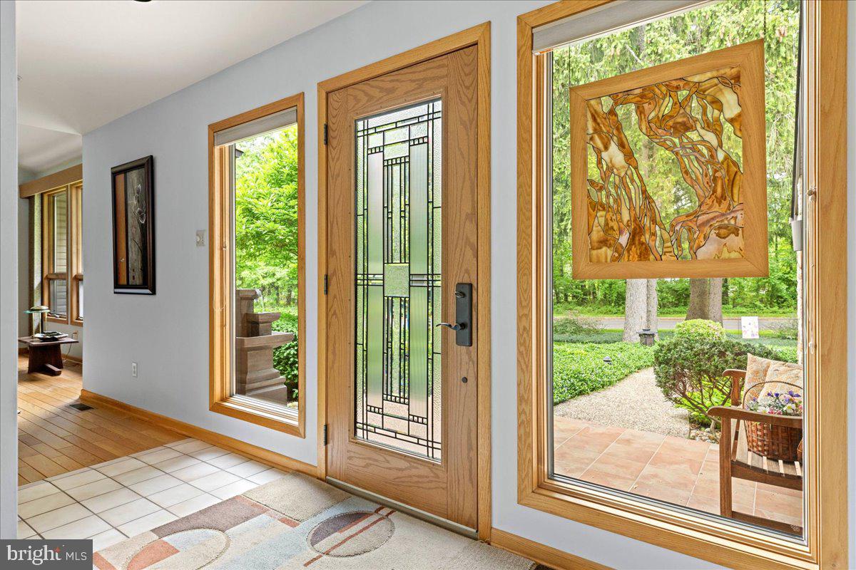 29 Deer Path Road Doylestown, PA 18901 - Photo 7 of 48 Gallery Image 7