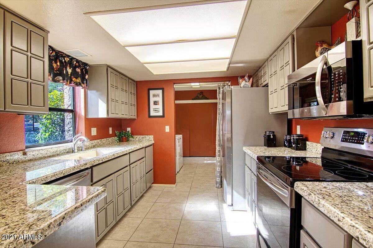 18613 Poco Vista Rio Verde, AZ 85263 - Photo 15 of 34 Stainless Steel Appliances