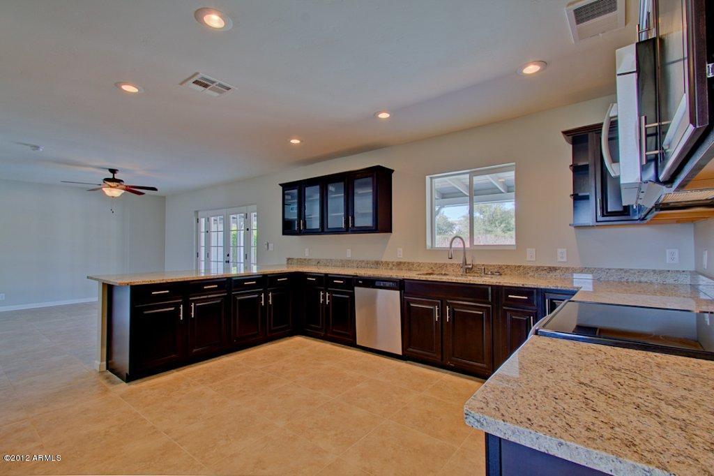 1602 West Ocotillo Road Phoenix, AZ 85015 - Photo 4 of 25 Kitchen