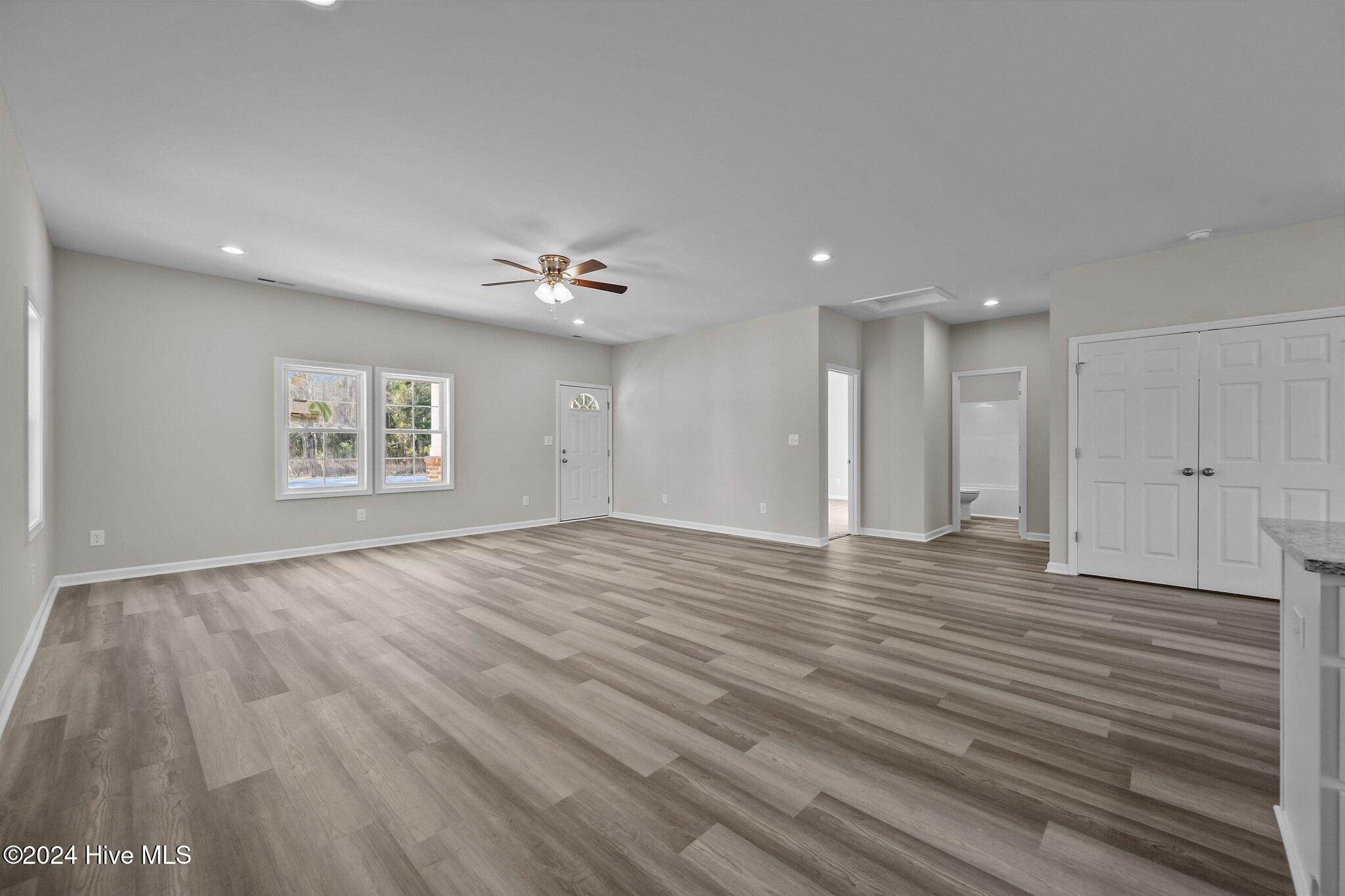 142 Padgett Road Maple Hill, NC 28454 - Photo 10 of 48 5-web-or-mls-_Z721256