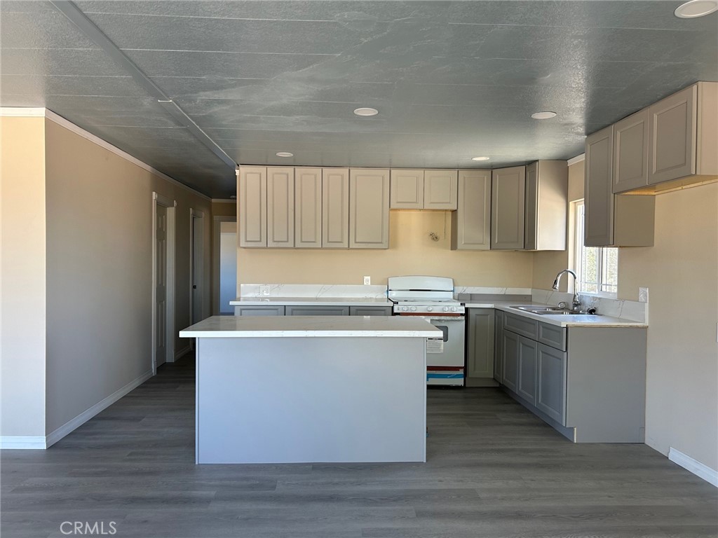 4190 Nielson Road Phelan, CA 92371 - Photo 6 of 12