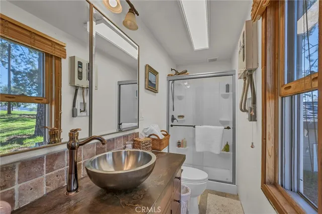 $1,025,000 | 20250 Black Bass Pass Road, Lower Lake, CA 95457