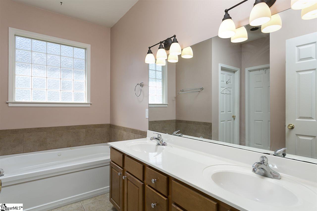 300 Stallion Road Greenville, SC 29617 - Photo 19 of 36