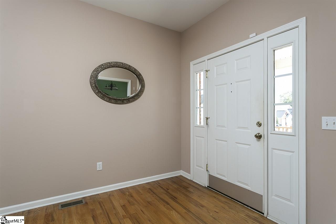 300 Stallion Road Greenville, SC 29617 - Photo 7 of 36
