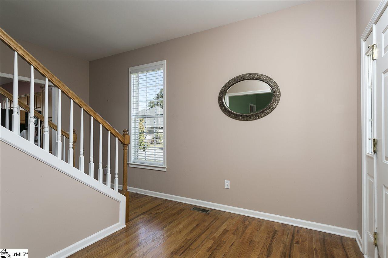 300 Stallion Road Greenville, SC 29617 - Photo 8 of 36