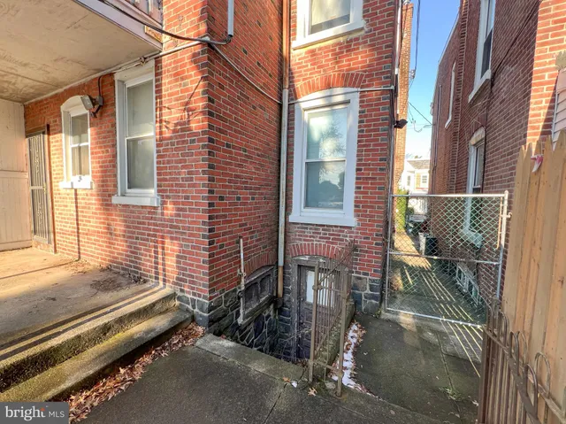 $139,999 | 2508 Tatnall Street, Wilmington, DE 19802