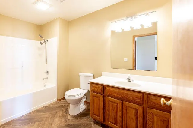 $370,000 | 220 Overlook Drive, Caney, KS 67333