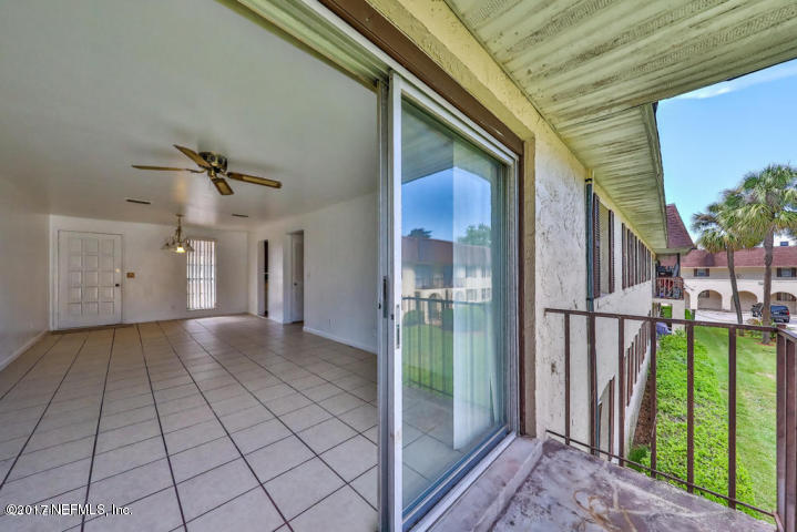 1713 El Camino Road, Unit 7 Jacksonville, FL 32216 - Photo 6 of 17 a view interior of the house
