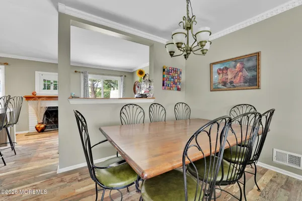 $389,900 | 121 Joan Court, Jackson, NJ 08527