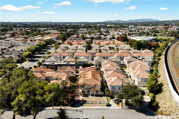 $1,120,000 | 215 South 5th Avenue, Unit A, Arcadia, CA 91006