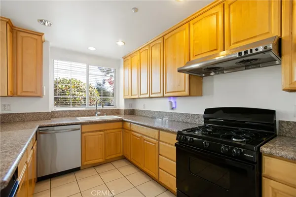 $1,120,000 | 215 South 5th Avenue, Unit A, Arcadia, CA 91006