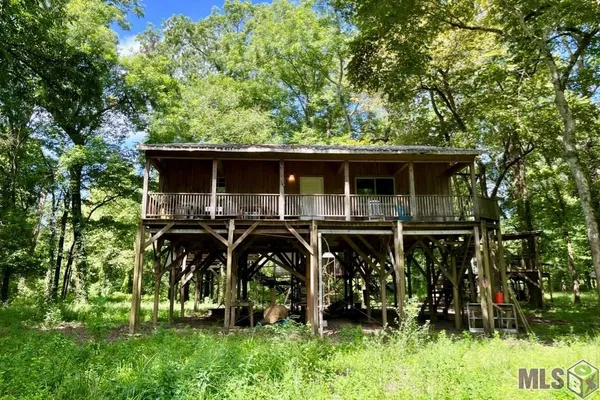 $833,805 | 26 Cat Island Road, St. Francisville, LA 70775