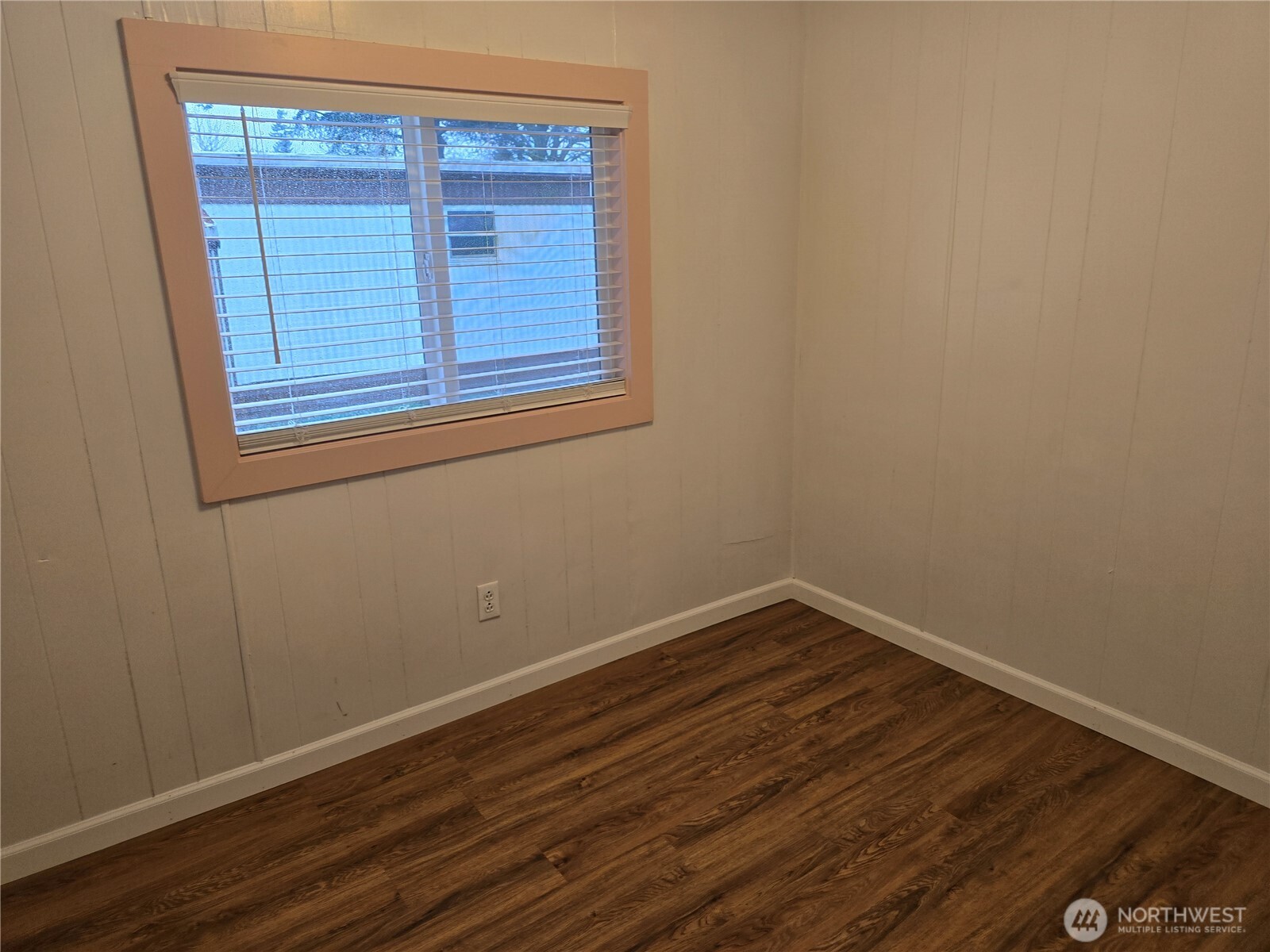 1014 West Smith Road, Unit 14 Bellingham, WA 98226 - Photo 9 of 15 Gallery Image 9