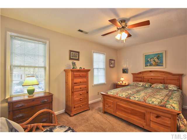 4648 Fawnbrook Circle Raleigh, NC 27612 - Photo 13 of 16 Gallery Image 13