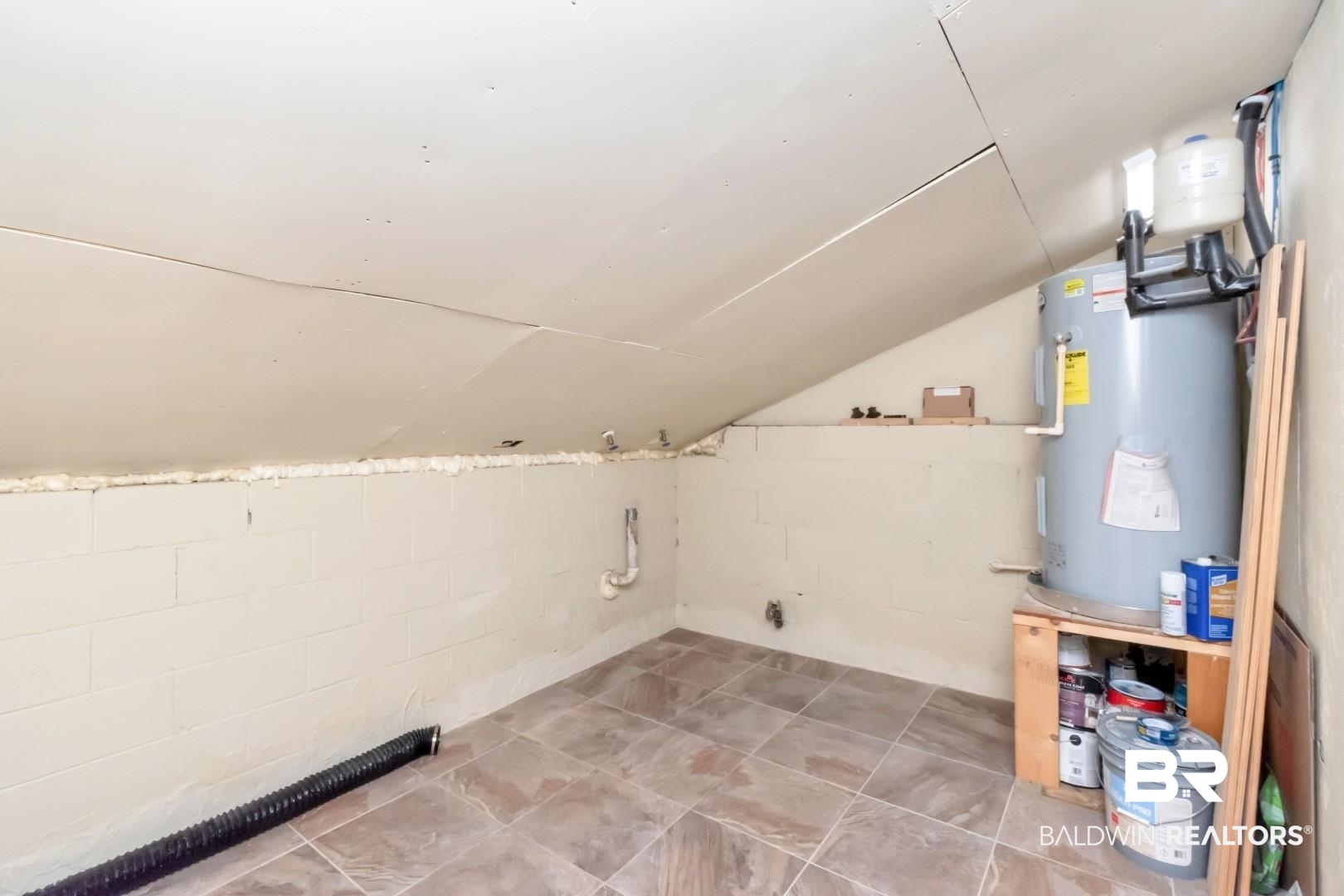 410 St John Place Mobile, AL 36609 - Photo 32 of 32 Laundry room is not included in square footage