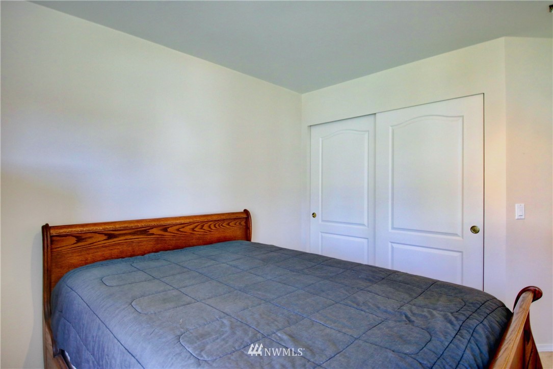 2507 Shannon Point Road Anacortes, WA 98221 - Photo 13 of 27 Gallery Image 13
