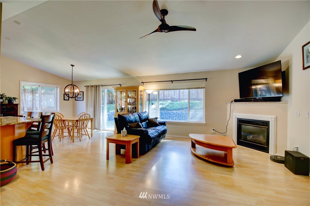 2507 Shannon Point Road Anacortes, WA 98221 - Photo 3 of 27 Gallery Image 3