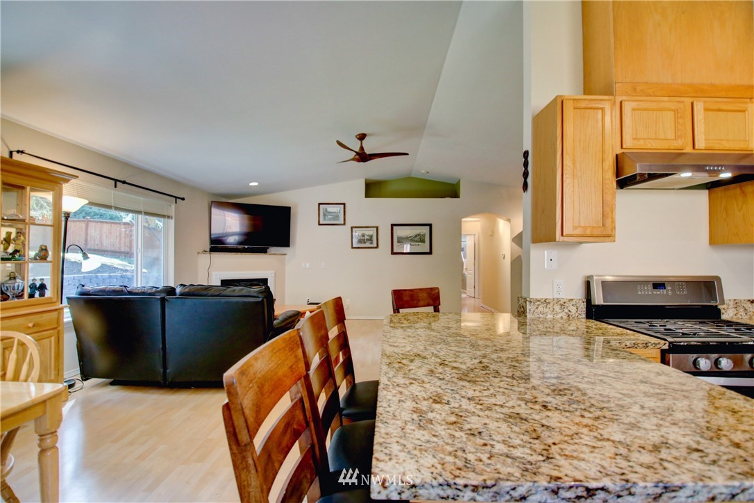 2507 Shannon Point Road Anacortes, WA 98221 - Photo 8 of 27 Gallery Image 8