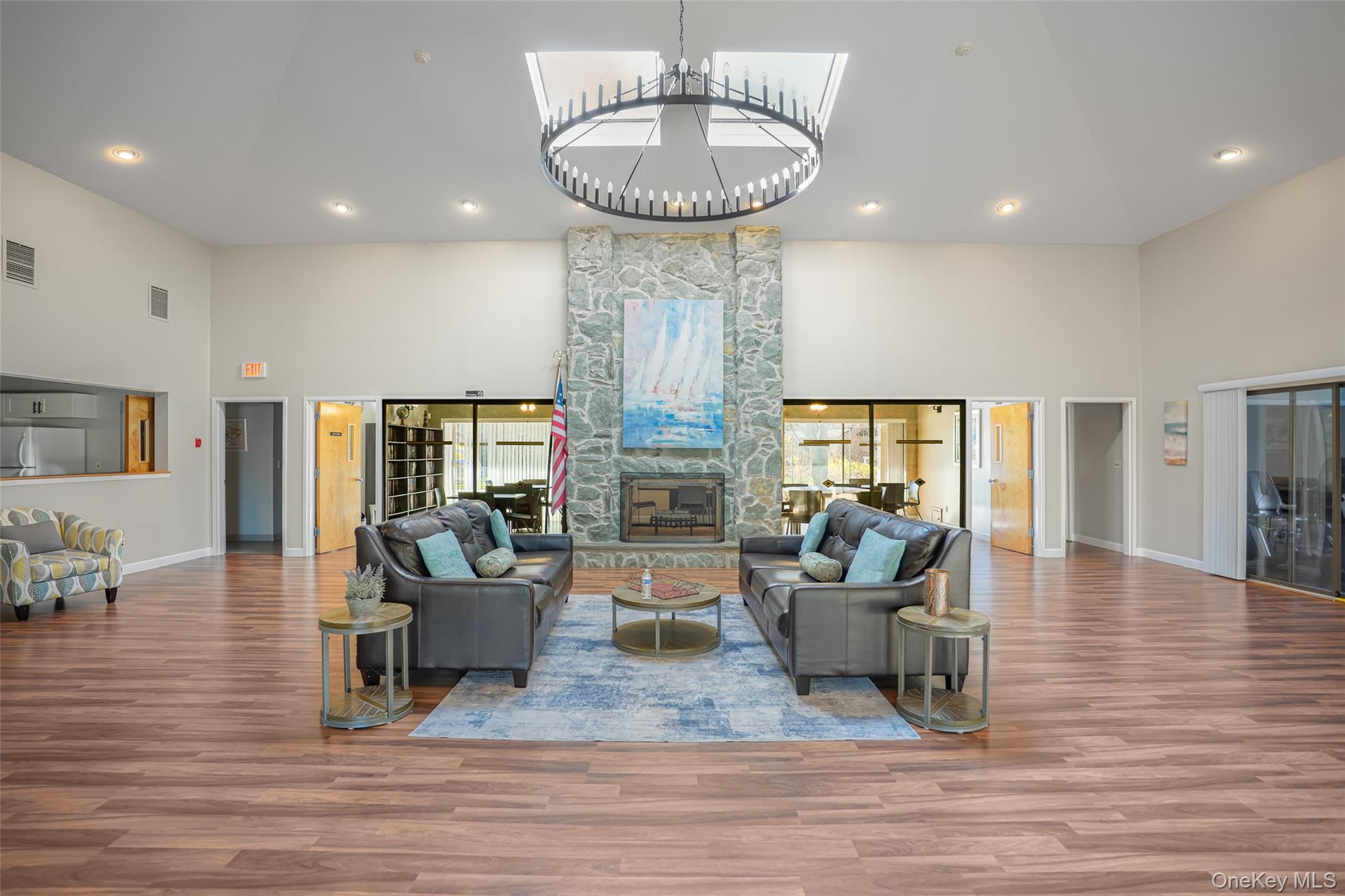 85 Rhett Drive Commack, NY 11725 - Photo 14 of 20