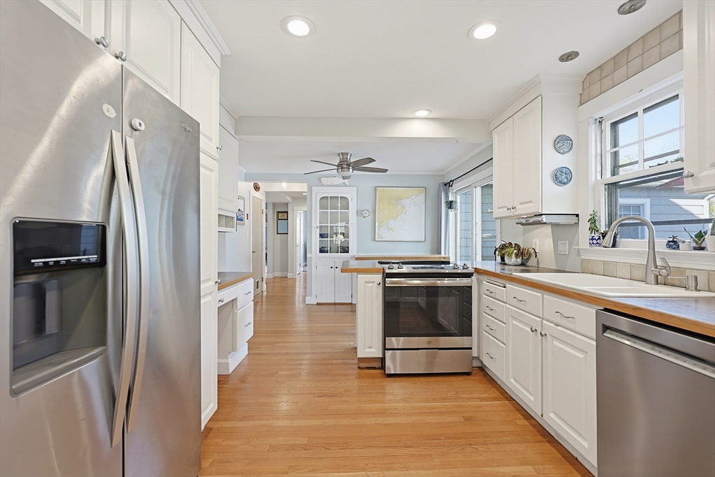 5 Ramsay Road Marblehead, MA 01945 - Photo 11 of 42