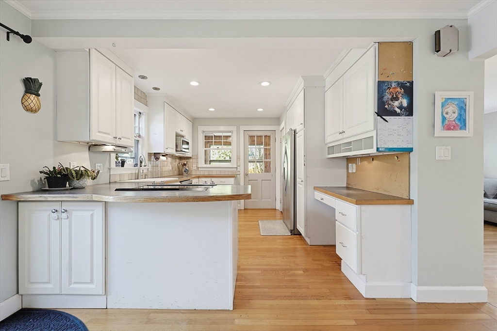5 Ramsay Road Marblehead, MA 01945 - Photo 9 of 42