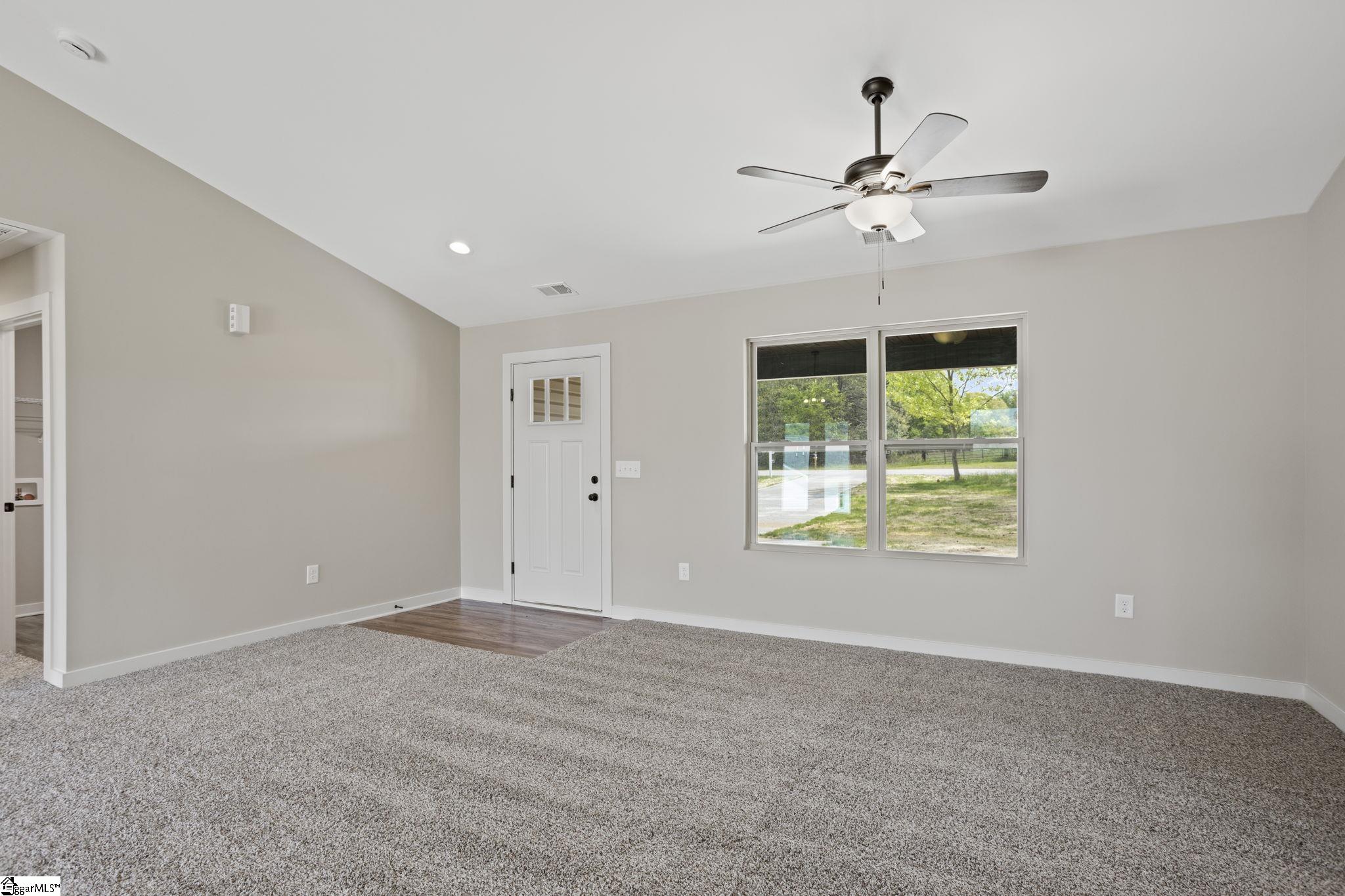 6225 Georgia Road Gray Court, SC 29645 - Photo 12 of 36 Gallery Image 12