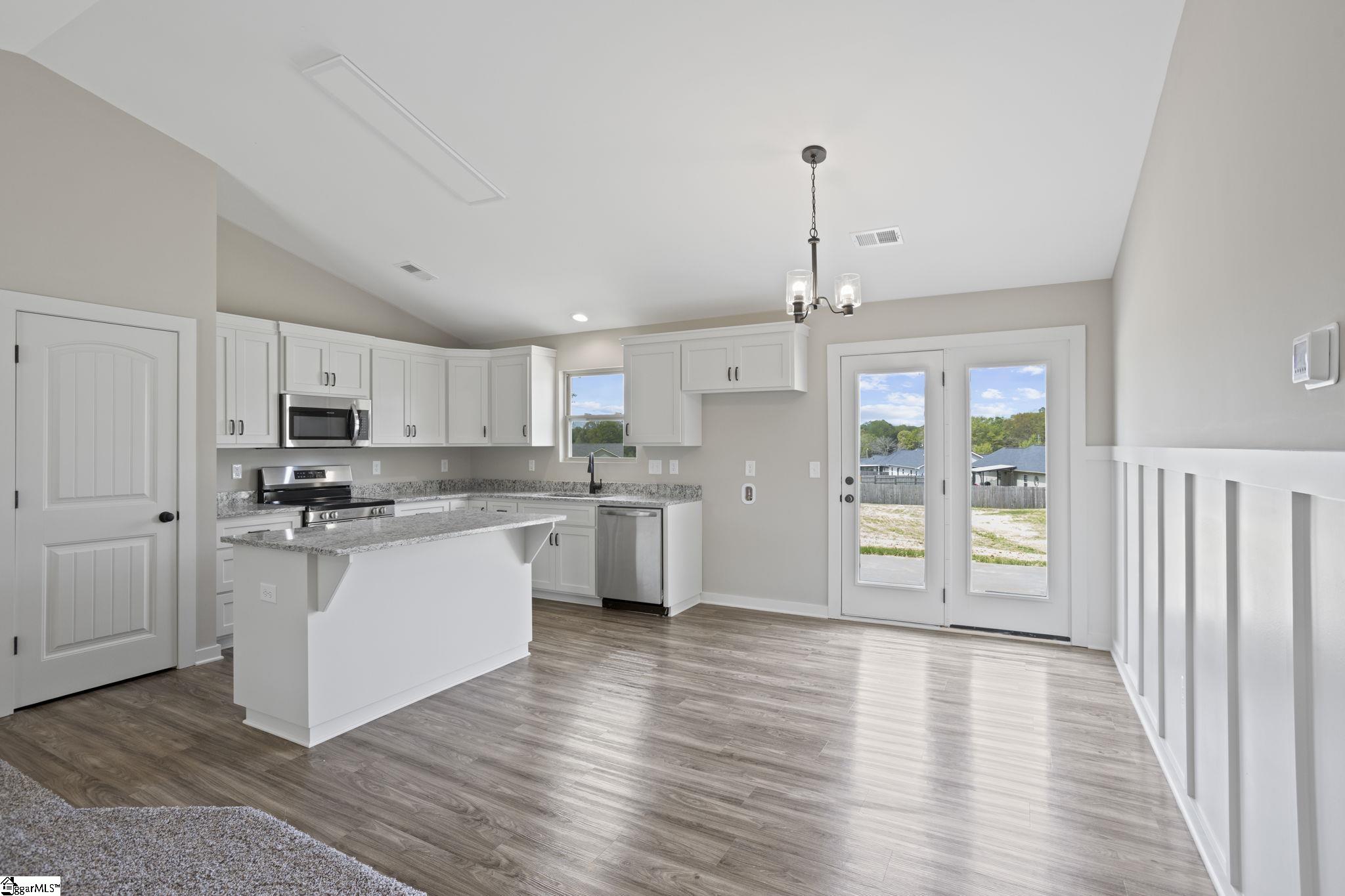 6225 Georgia Road Gray Court, SC 29645 - Photo 3 of 36 Gallery Image 3