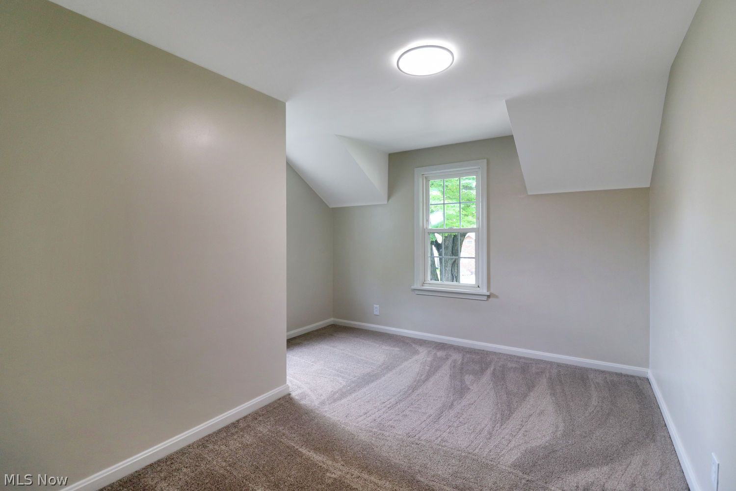 212 Raff Road Northwest Canton, OH 44708 - Photo 24 of 35