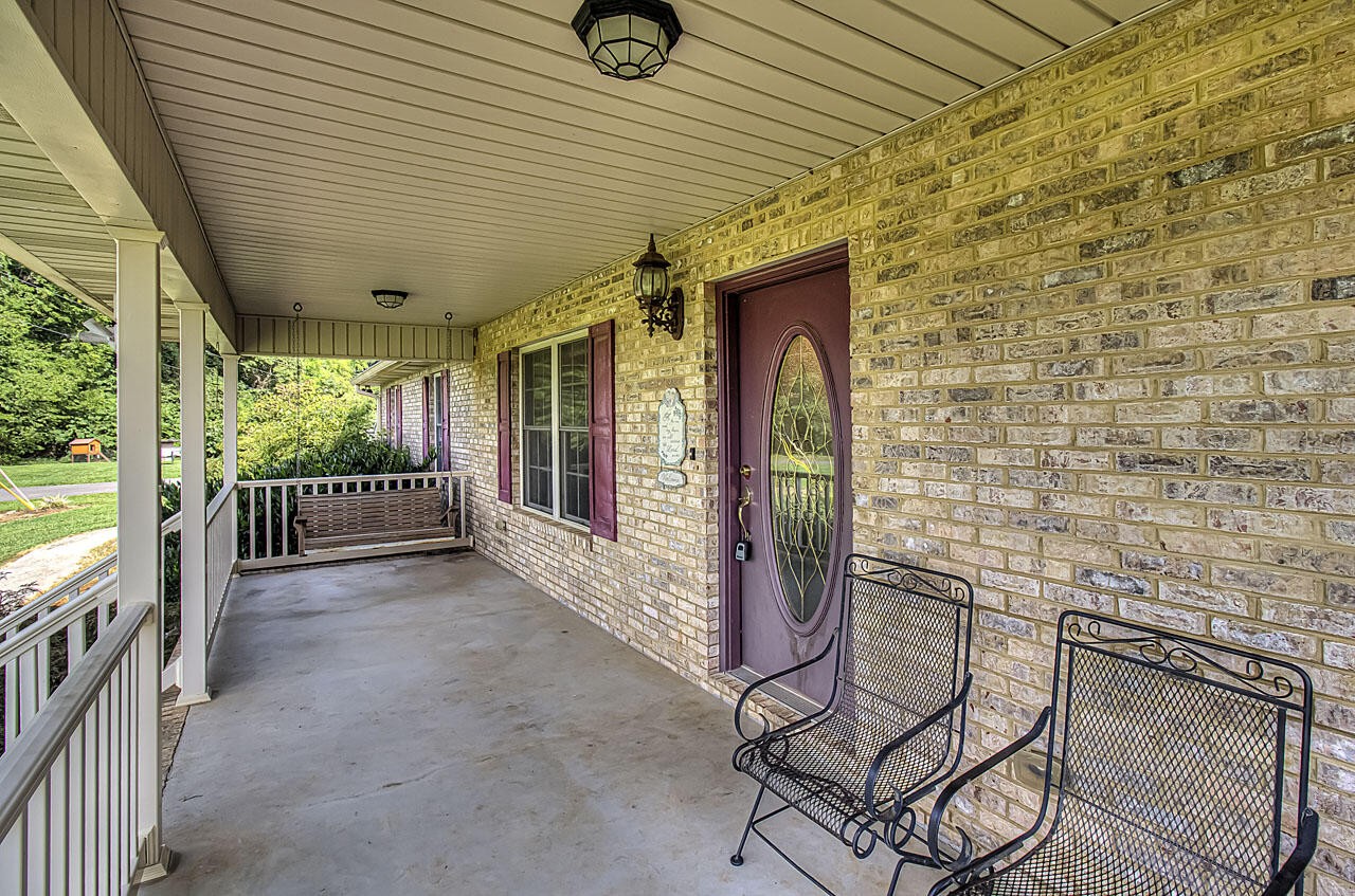 544 Snodderly Road New Market, TN 37820 - Photo 8 of 30 Gallery Image 8