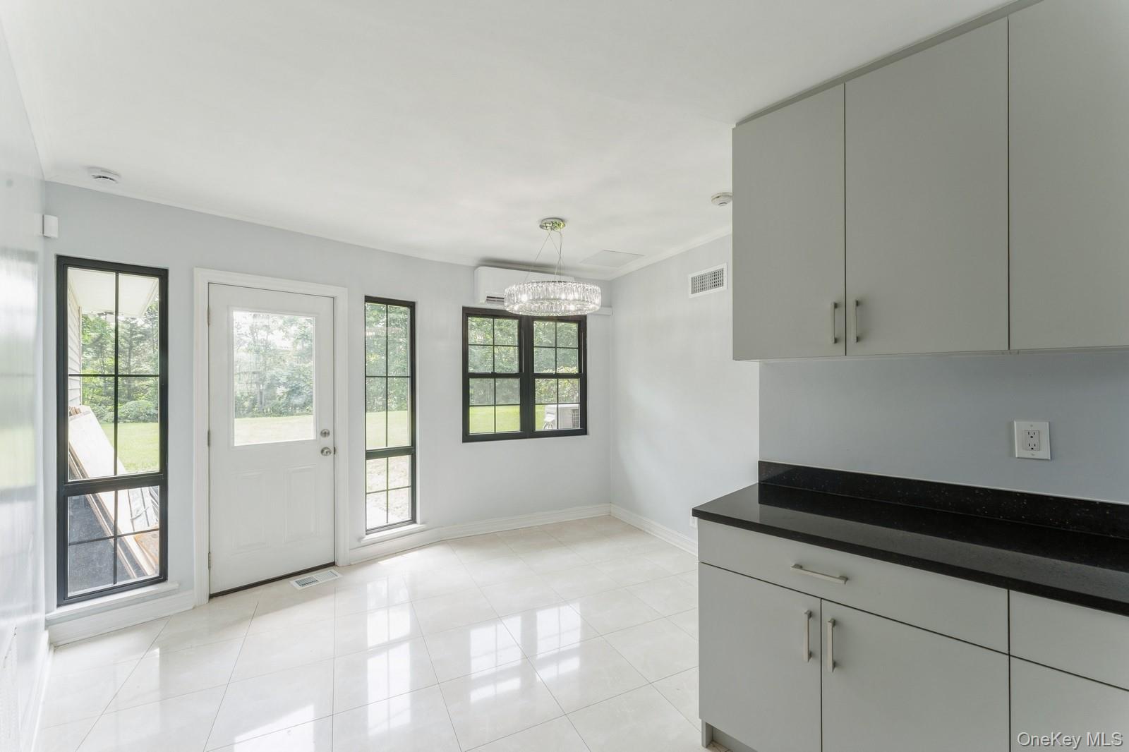 2 Foxwood Road Kings Point, NY 11024 - Photo 19 of 19