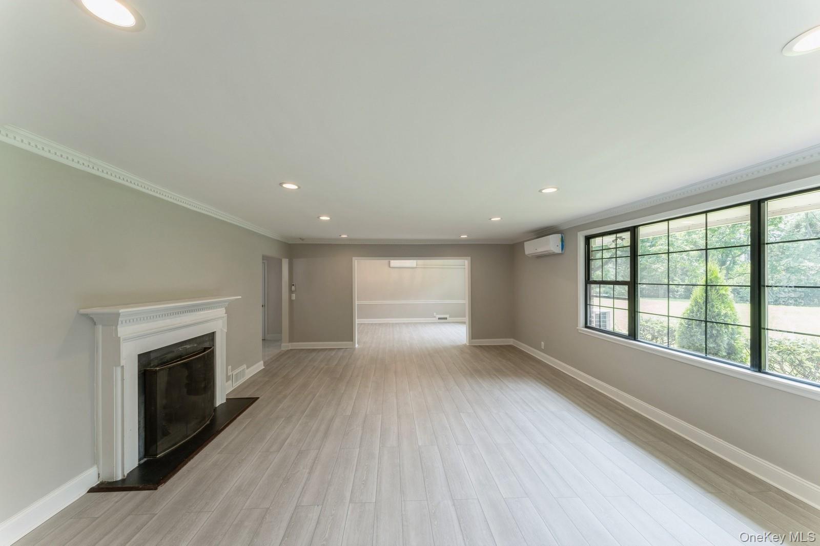 2 Foxwood Road Kings Point, NY 11024 - Photo 10 of 19