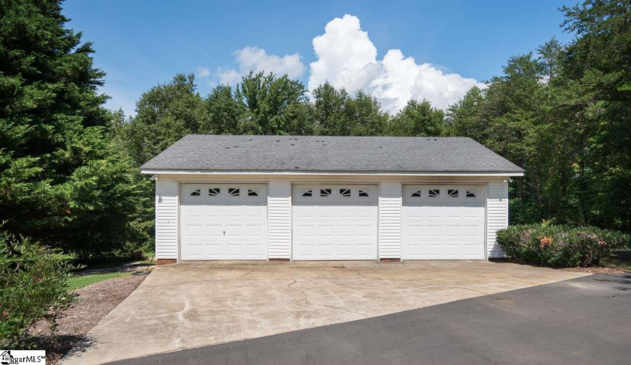 990 Thomas Mill Road Easley, SC 29640 - Photo 32 of 36